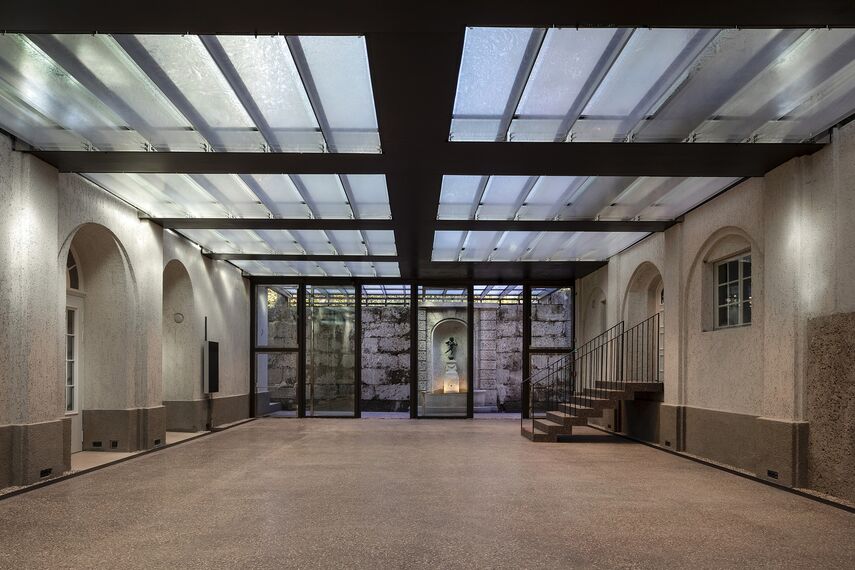 unico Deuren - The new foyers at Mozarteum, Salzburg located in Salzburg, Oostenrijk