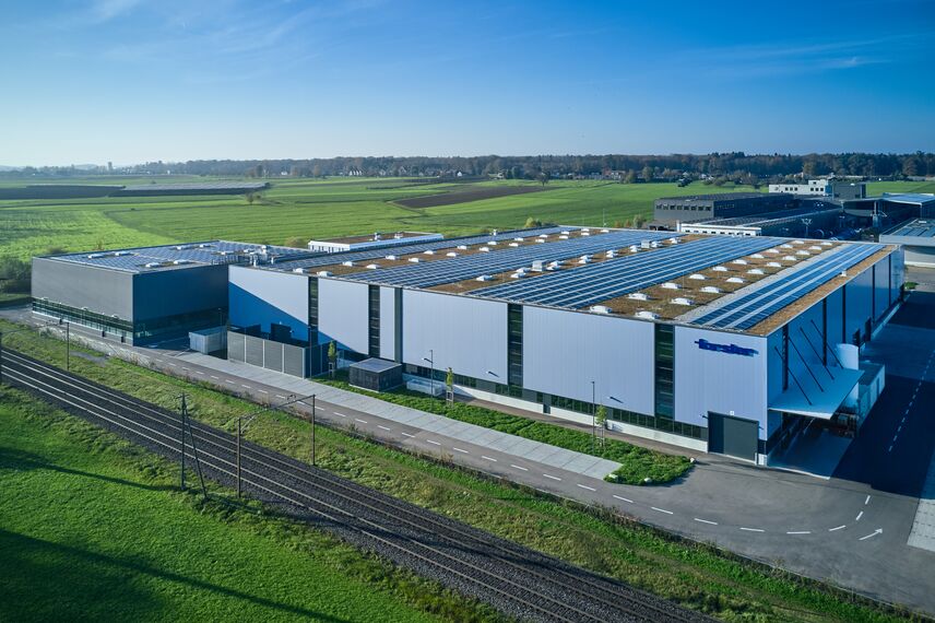 unico Ramen, fuego light Deuren, thermfix vario Vliesgevels, unico Deuren, fuego light Schuifsystemen, unico Schuifsystemen and presto xs Deuren - Forster Campus, Romanshorn located in Romanshorn, Zwitserland