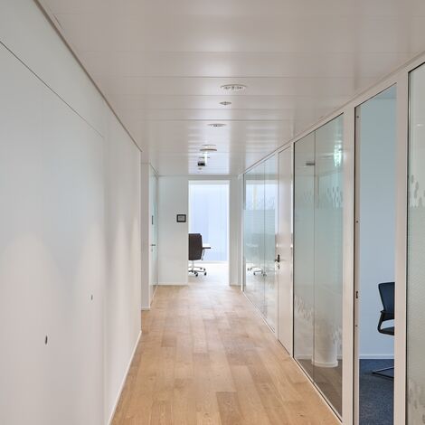 unico Ramen, fuego light Deuren, thermfix vario Vliesgevels, unico Deuren, fuego light Schuifsystemen, unico Schuifsystemen and presto xs Deuren - Forster Campus, Romanshorn located in Romanshorn, Zwitserland
